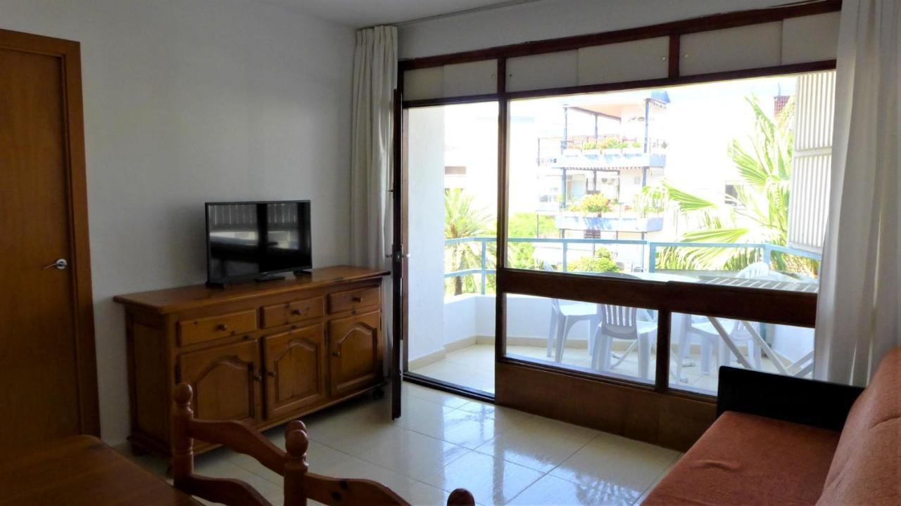 Apartamentos Colon Salou Buitenkant foto
