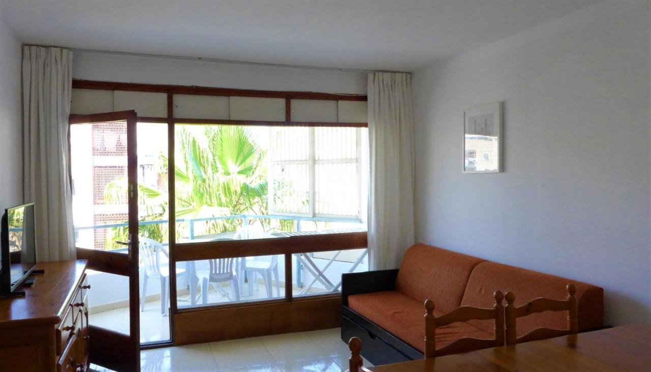 Apartamentos Colon Salou Buitenkant foto