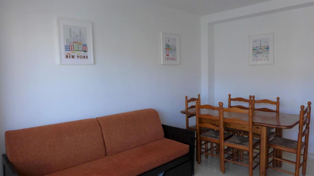 Apartamentos Colon Salou Buitenkant foto