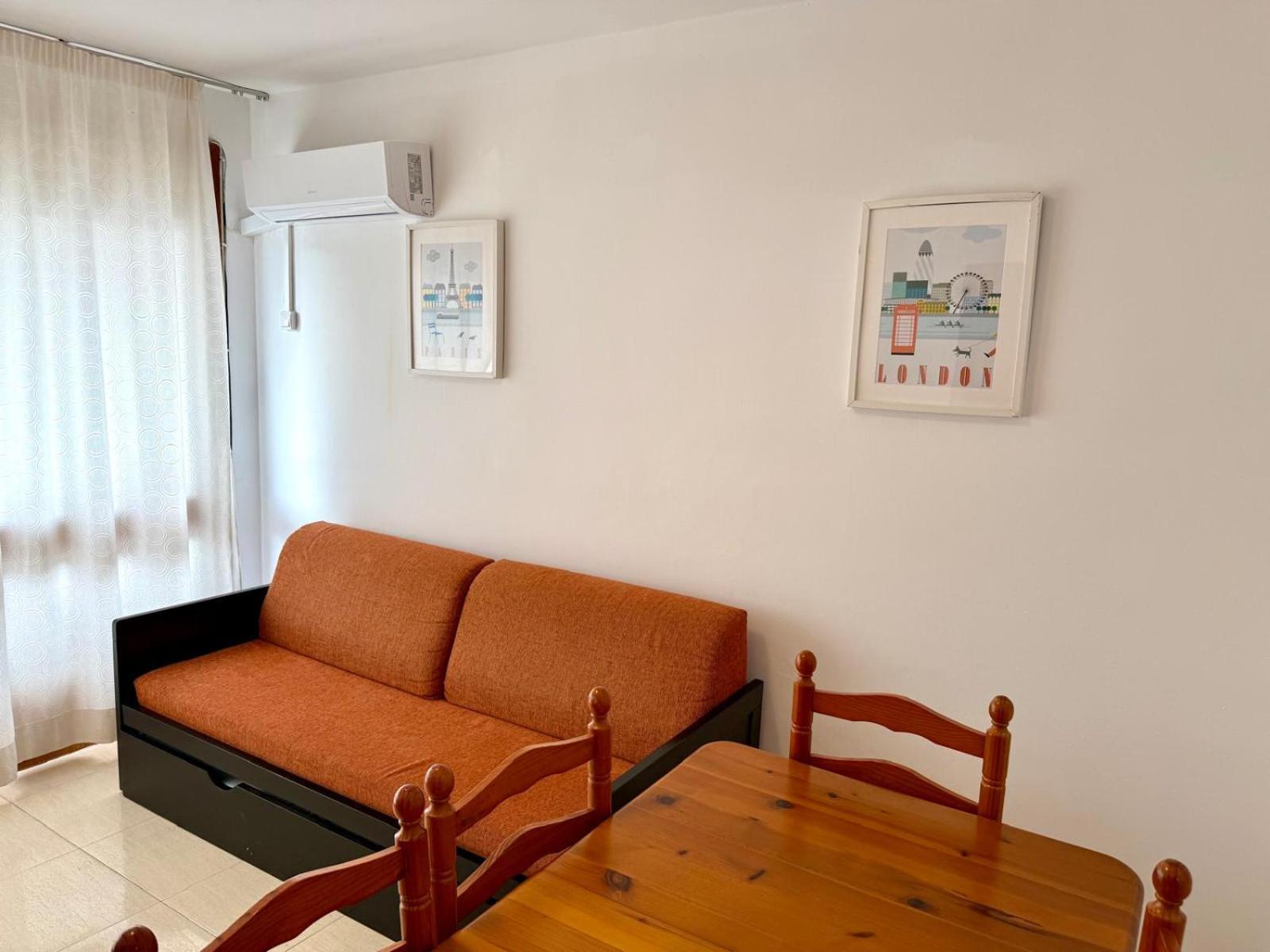 Apartamentos Colon Salou Buitenkant foto